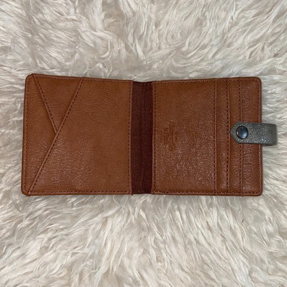 Abercrombie Wallet - Picture 5 of 7